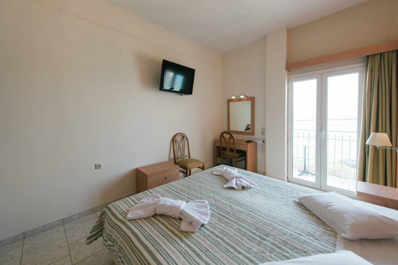 Selianítika Plaz Hotel מראה חיצוני תמונה